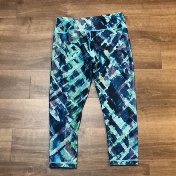 Danskin Reversible Blue Aqua Cropped Leggings size Small Medium - Picture 6 of 10